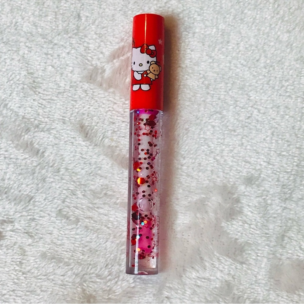 ✨✨5/$10✨✨ Mlundo Hello Kitty Character Sanrio Glitter Lip Gloss New / Never Worn